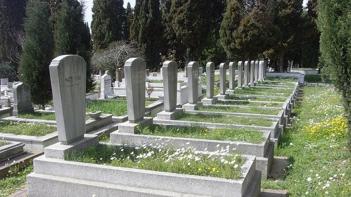 Li Stenbolê gorn biha bûne: Em miriyên xwe dibin bajarên xwe