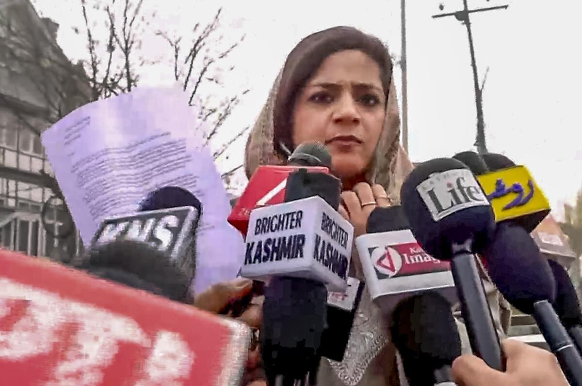 Muslim Female Leader Files Complaint Against Bihar Chief Minister Over Hijab Row