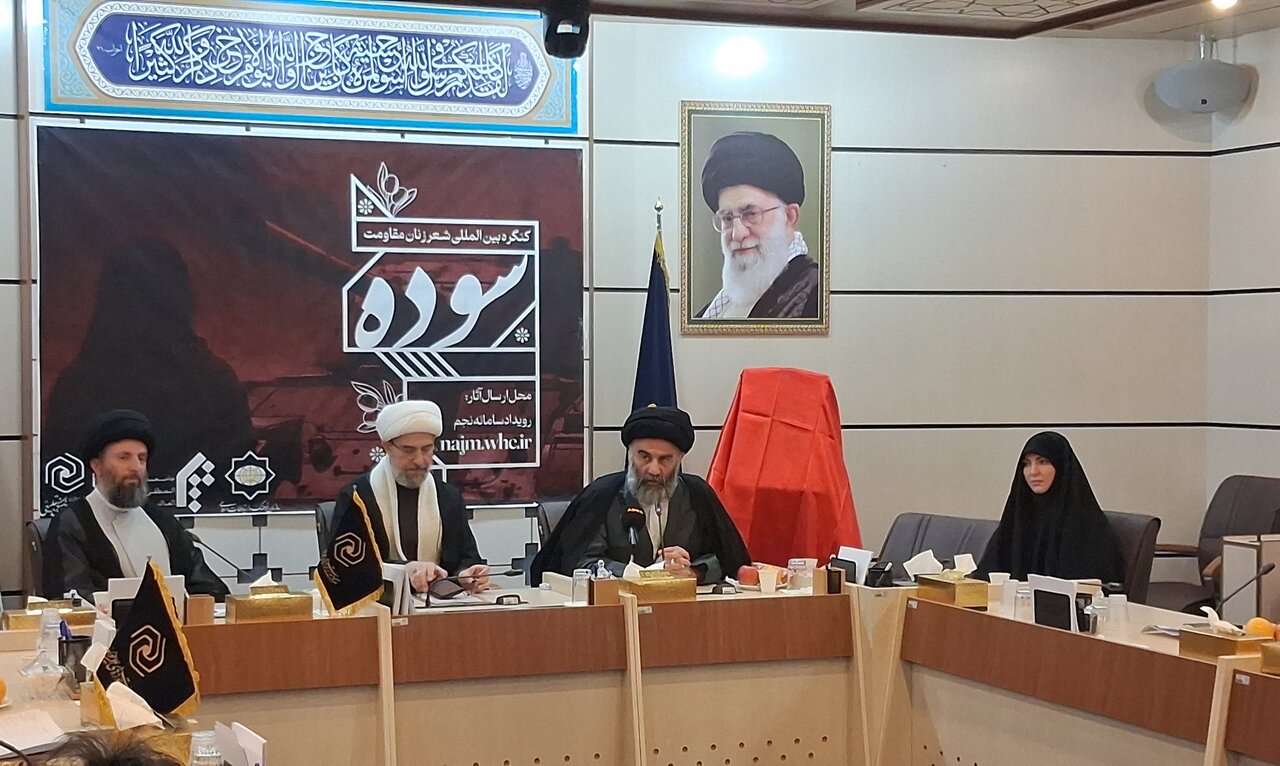 قدرت‌های استعماری از ابزار شعر برای پیشبرد اهداف خود استفاده می‌کنند