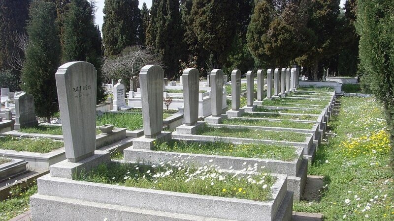 Li Stenbolê gorn biha bûne: Em miriyên xwe dibin bajarên xwe