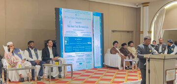 শিয়া ধর্মের শিকড় ও উৎস ইসলামের প্রাথমিক যুগে এবং সয়ং মহানবী (সা.) এর সময়কাল থেকে/ এটি কোন নির্দিষ্ট জাতি বা গোত্রের সাথে সম্পর্কিত নয়।