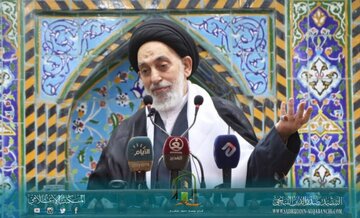 Najaf Friday Imam condemns Quran desecration in US