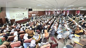 علماء اليمن: من أساء للقرآن الكريم مهدور الدم شرعًا