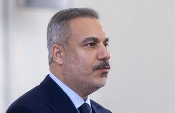 فيدان: الانتهاكات الإسرائيلية في غزة تشكل مخاطر على التسوية بأكملها