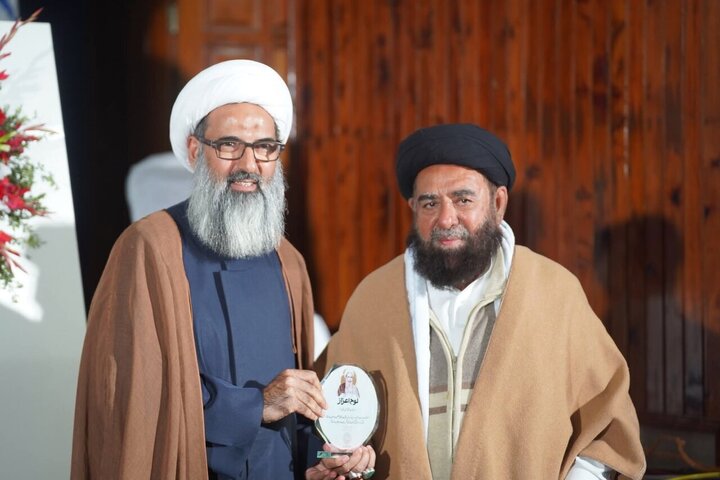 تقرير مصور/ مراسم احتفال بالذكرى الخميسن لتأسيس جامعة أهل البيت (ع) في العاصمة الباكستانية