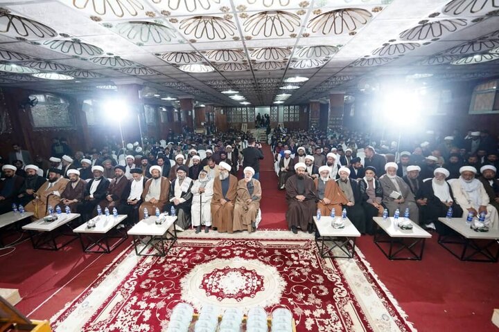 تقرير مصور/ مراسم احتفال بالذكرى الخميسن لتأسيس جامعة أهل البيت (ع) في العاصمة الباكستانية