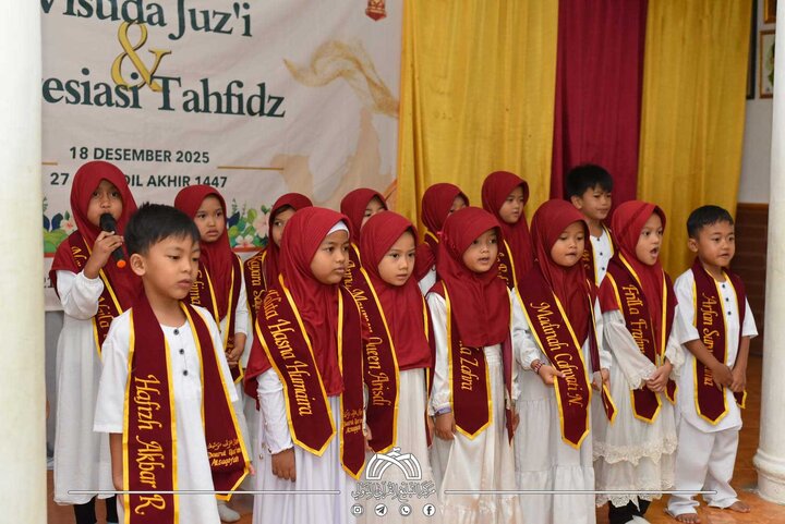 تقرير مصور/ فعاليات بذكرى ولادة السيدة "فاطمة الزهراء"(ع) أقيمت بإندونيسيا ولبنان وإيران برعاية العتبة الحسينية