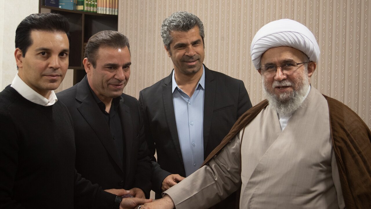 Di hevdîtina serokê Federasyona Tekwandoyê ya li gel Ayetullah Remezanî de tekezî li ser girêdana dîplomasiya werzîşê bi gotara navneteweyî ya Ehl-ul