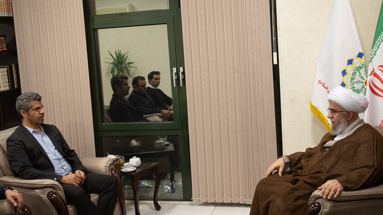 Di hevdîtina serokê Federasyona Tekwandoyê ya li gel Ayetullah Remezanî de tekezî li ser girêdana dîplomasiya werzîşê bi gotara navneteweyî ya Ehl-ul