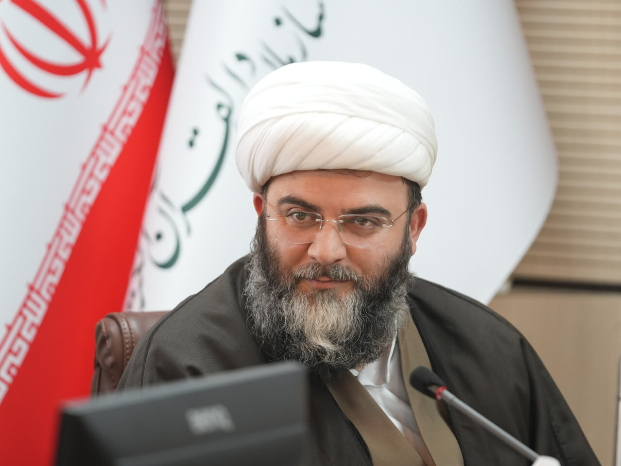 باید از تدبر قرآنی برای هجوم به مبانی غلط غربی استفاده کرد