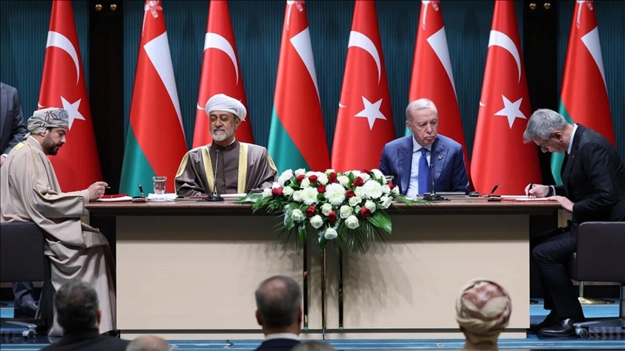 Türkiye ve Umman arasında 17 alanda iş birliği protokolü imzalandı