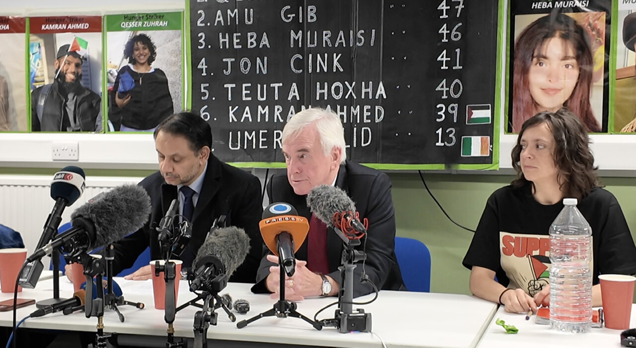 اعتصاب غذای بیسابقه در زندانهای انگلیس؛ جان فعالان حامی فلسطین در خطر مرگ