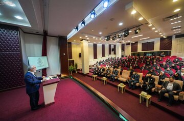 تقرير مصور/ العتبة العوية تقيم حفلا تكريميا للإساتذة الجامعيين المساهمين بإنجاح مهرجان (عباءتي)