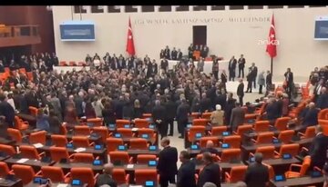 Video | Sagupaan sa Parlyamento ng Turkey kaugnay ng Badyet para sa 2026