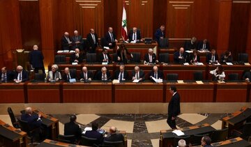 Lübnan'ı Siyonist-ABD Pençesine Teslim Edecek Yasa Meclis'te: Direnişçi Vekiller Ayaklandı!