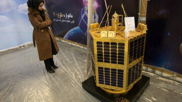 Iran će istovremeno lansirati tri satelita u orbitu