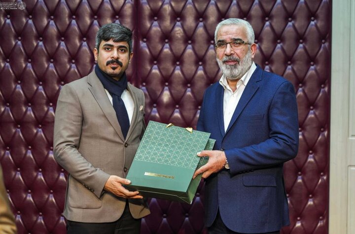 تقرير مصور/ العتبة العوية تقيم حفلا تكريميا للإساتذة الجامعيين المساهمين بإنجاح مهرجان (عباءتي)