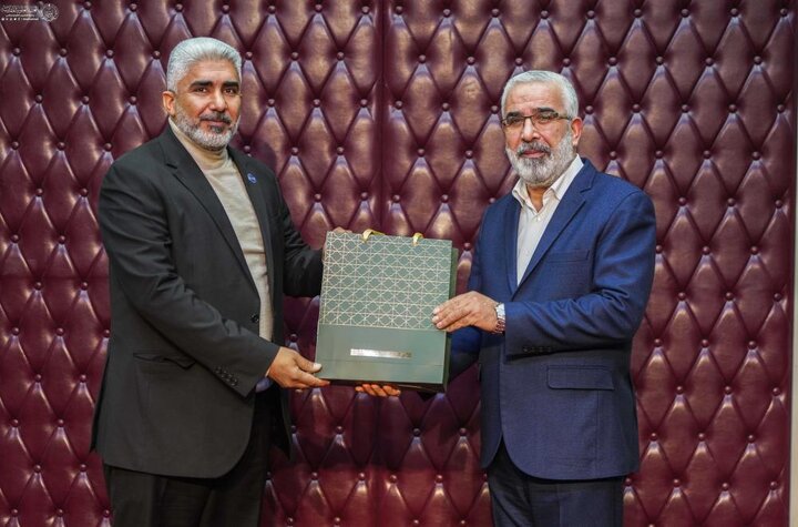 تقرير مصور/ العتبة العوية تقيم حفلا تكريميا للإساتذة الجامعيين المساهمين بإنجاح مهرجان (عباءتي)