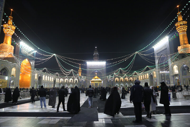 Photos: Atmosphere of Imam Reza holy shrine on night of birth anniversary of Imam Baqir