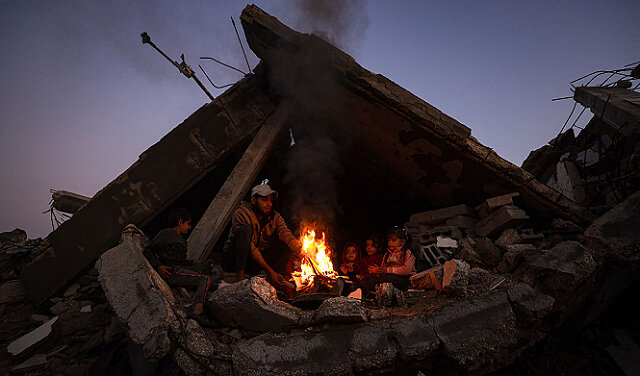 Israeli Strikes Martyr Three Palestinians in Gaza City