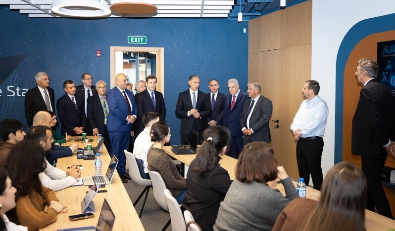 Siyonist Casus Yuvası Bakü'de: IAI'nin Wistar Üssü Direniş Cephesini Hedef Alıyor!