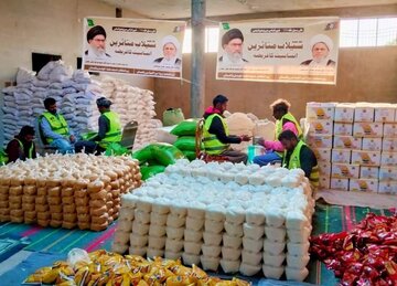 مجلس علماء الشيعة وأكاديمية الزهراء يقدمان مساعدات لضحايا الفيضانات في بهاولبور، باكستان