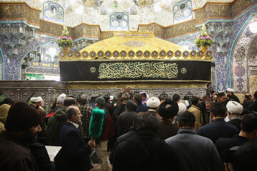 حال و هوای حرم حضرت معصومه(س) در شب شهادت امام ‌هادی(ع)