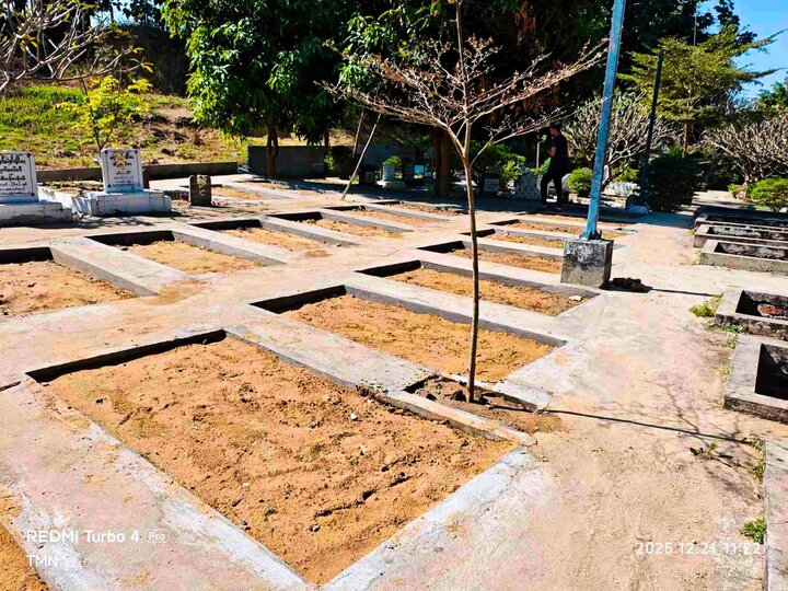 ဒီဇင်ဘာလ ၂၁ရက်နေ့ ၂၀၂၅ ခုနှစ် စုပေါင်းသန့်ရှင်းရေးပြီးနောက်  ပြည်မြို့ ရှီအဟ်  မွတ်စလင်မ် သုဿန် ၏ ပုံရိပ်များ   ။ ။ Photos