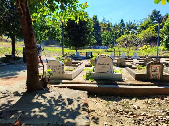 ဒီဇင်ဘာလ ၂၁ရက်နေ့ ၂၀၂၅ ခုနှစ် စုပေါင်းသန့်ရှင်းရေးပြီးနောက်  ပြည်မြို့ ရှီအဟ်  မွတ်စလင်မ် သုဿန် ၏ ပုံရိပ်များ   ။ ။ Photos