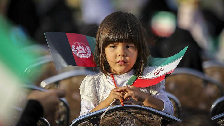 نظرسنجی از مهاجران افغان در ایران: حدود ۸۰ درصد از موفقیت‌های ایران علیه رژیم صهیونیستی ابراز شادی کردند