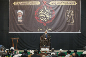 Photos: Fourth demise anniversary of Ayatollah Safi Golpayegani held in Qom