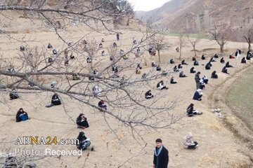 تقرير مصور/ إقامة مسابقة قراءة في الهواء الطلق لطلبة الشيعة في دايكوندي الأفغانية