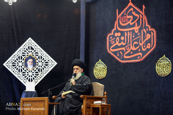 Photos: Imam Hadi mourning ceremony held at Hazrat Masoumeh holy shrine