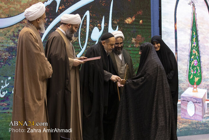 Photos: 4th National “Banovan-e Behesht” (Heavenly Women) Event