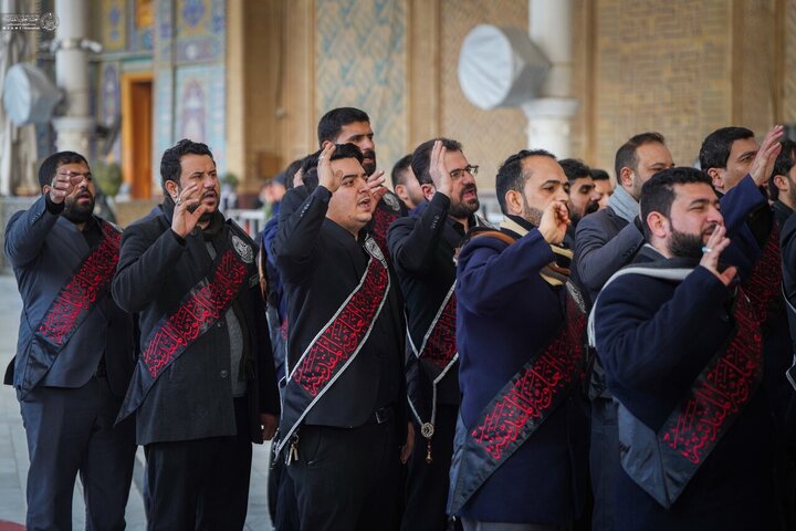 Informe fotográfico |Servidores del Santuario de Amir al-Mu’minin, Imam Ali (PB) conmemoran el martirio del Imam Alí al-Hadi con llantos de duelo