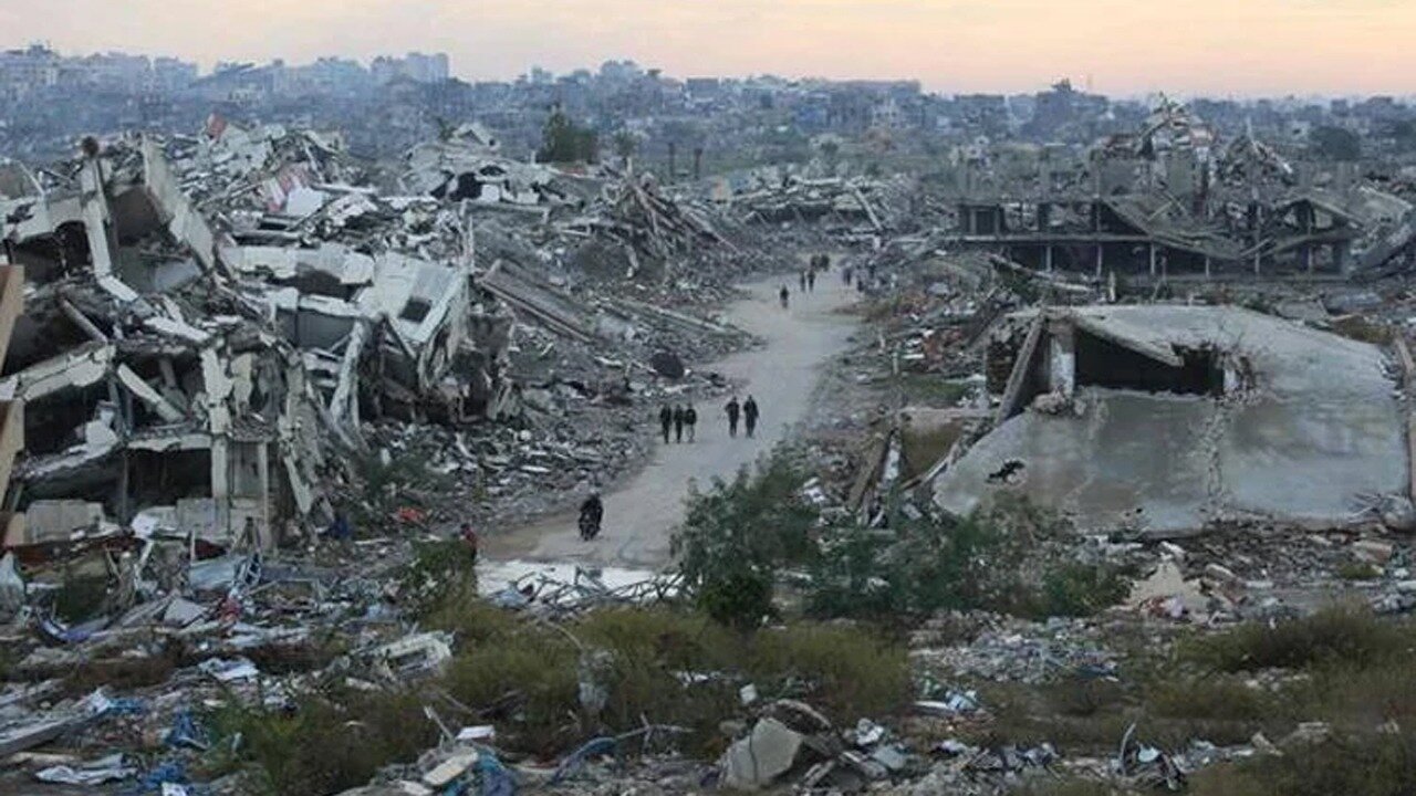 লেবানন ও গাজায় একের পর এক বিমান হামলা।