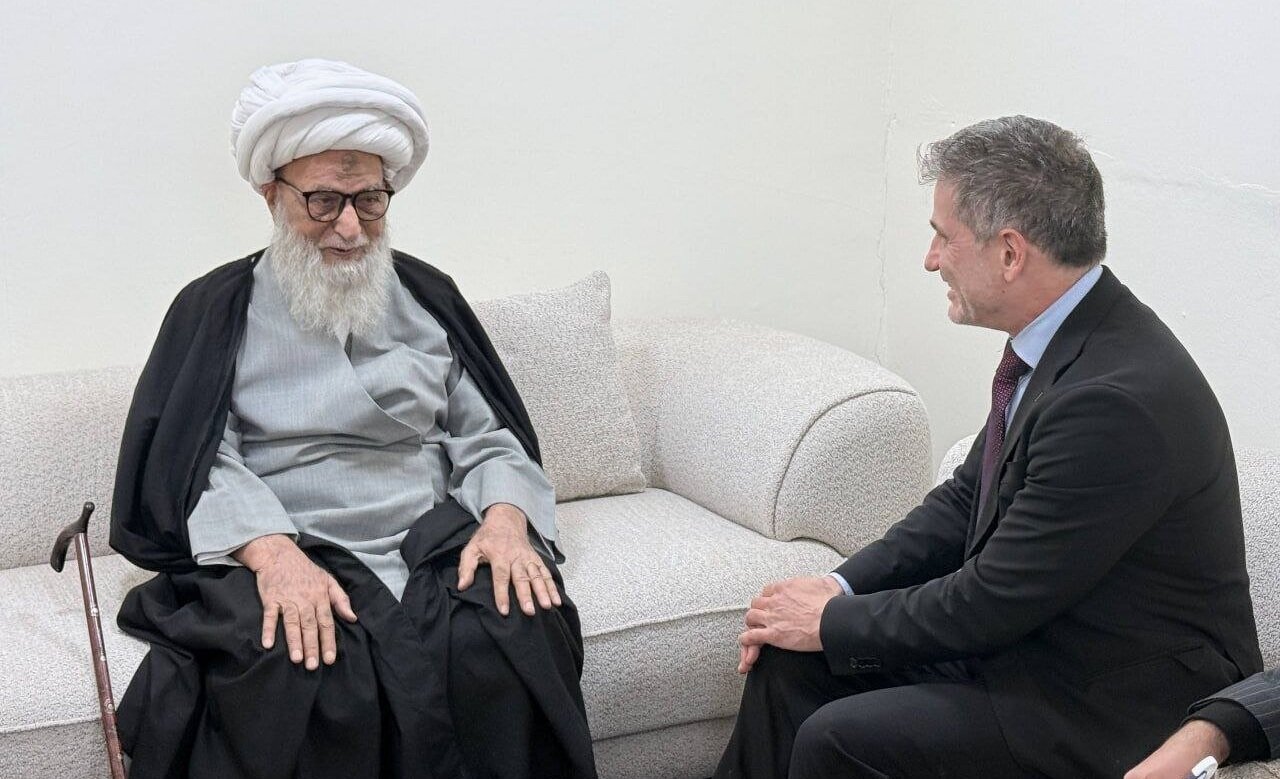 سفیر اتحادیه اروپا در عراق با آیت‌الله شیخ بشیر نجفی دیدار کرد