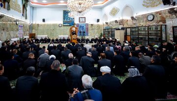 تقرير مصور/ العتبة الحسينية تقيم مجلس عزاء باستشهاد الامام علي الهادي (ع) في الصحن الحسيني