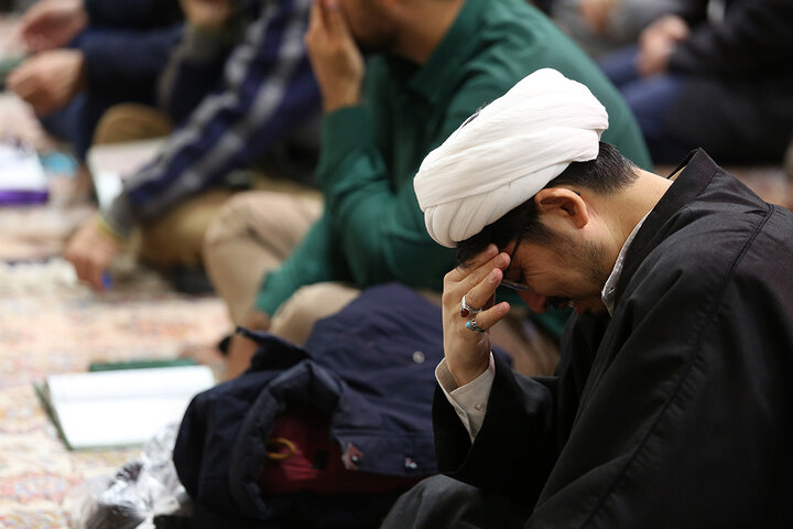 Photos: Reciting Ziyarat Jami‘a Kabira at Hazrat Masoumeh holy shrine