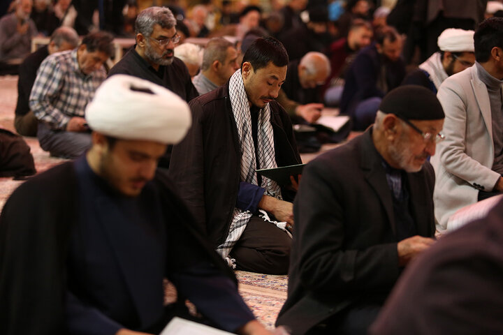 Photos: Reciting Ziyarat Jami‘a Kabira at Hazrat Masoumeh holy shrine