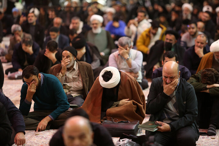 Photos: Reciting Ziyarat Jami‘a Kabira at Hazrat Masoumeh holy shrine