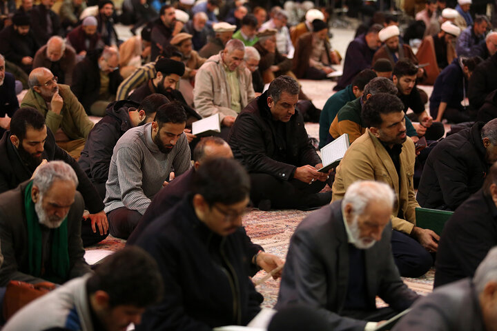 Photos: Reciting Ziyarat Jami‘a Kabira at Hazrat Masoumeh holy shrine