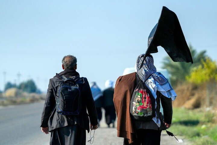 تقرير مصور/ إنطلاق "مشاية" من مختلف مناطق بالعراق نحو حرم الإمام الهادي(ع) بمناسبة شهادته