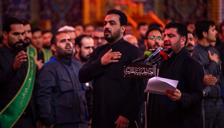 تقرير مصور/ إنطلاق موكب عزاء العتبتين الحسينية والعباسية بذكرى استشهاد الإمام الهادي(ع) بمدينة كربلاء