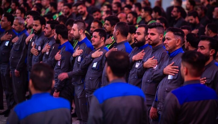 تقرير مصور/ إنطلاق موكب عزاء العتبتين الحسينية والعباسية بذكرى استشهاد الإمام الهادي(ع) بمدينة كربلاء