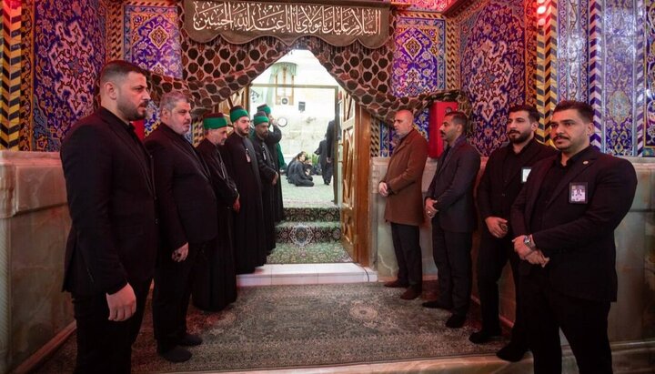 تقرير مصور/ العتبة الحسينية تقيم مجلس عزاء باستشهاد الامام علي الهادي (ع) في الصحن الحسيني