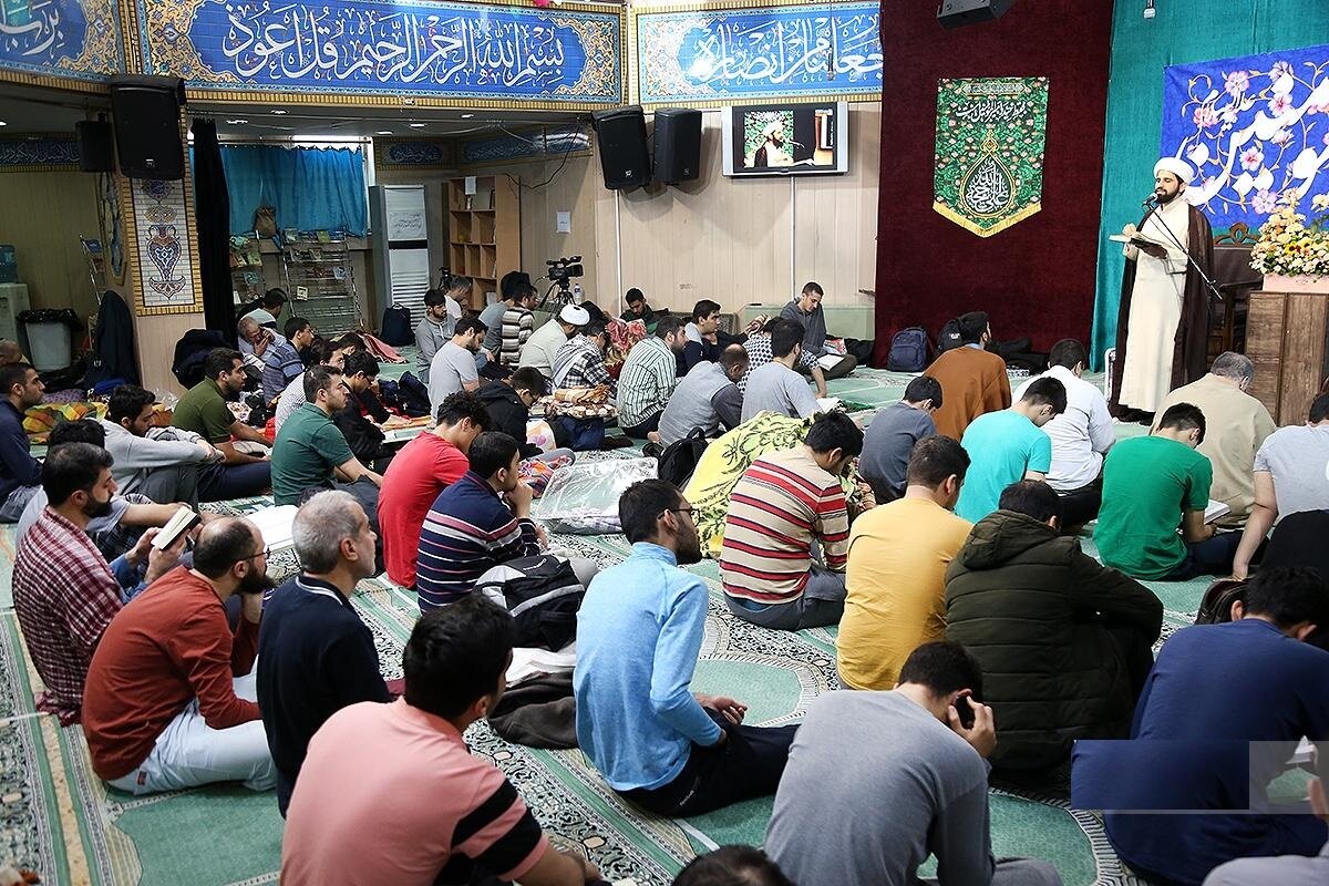 آمادگی بیش از ۱۰ هزار مسجد برای میزبانی از معتکفین در سراسر کشور