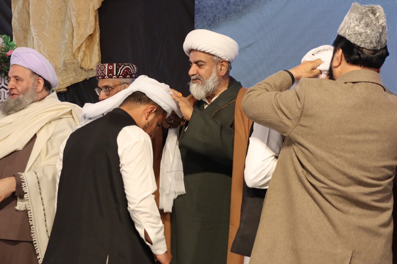 کنفرانس «خاتون جنت(س)» در پاکستان؛ تأکید علمای شیعه بر وحدت اسلامی و مقابله با تضعیف هویت دینی