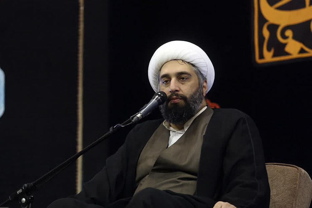 زیارت جامعه کبیره، قوت قلب شیعیان در سخت‌ترین دوران‌ها/ گسترش معارف اهل‌بیت(ع)؛ میراث بزرگ امام هادی(ع)