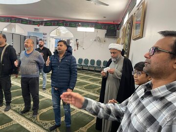 تقرير مصور/ مجلس عزاء باستشهاد الإمام الهادي (ع) في مدينة كالغاري الكندية